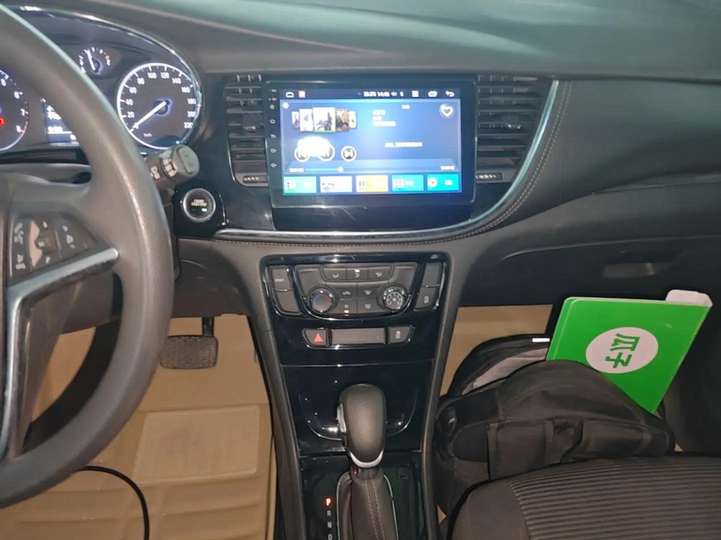 Buick Encore 2017 18T Automatic Two-Wheel Drive Urban Fashion Model — миниатюра 16