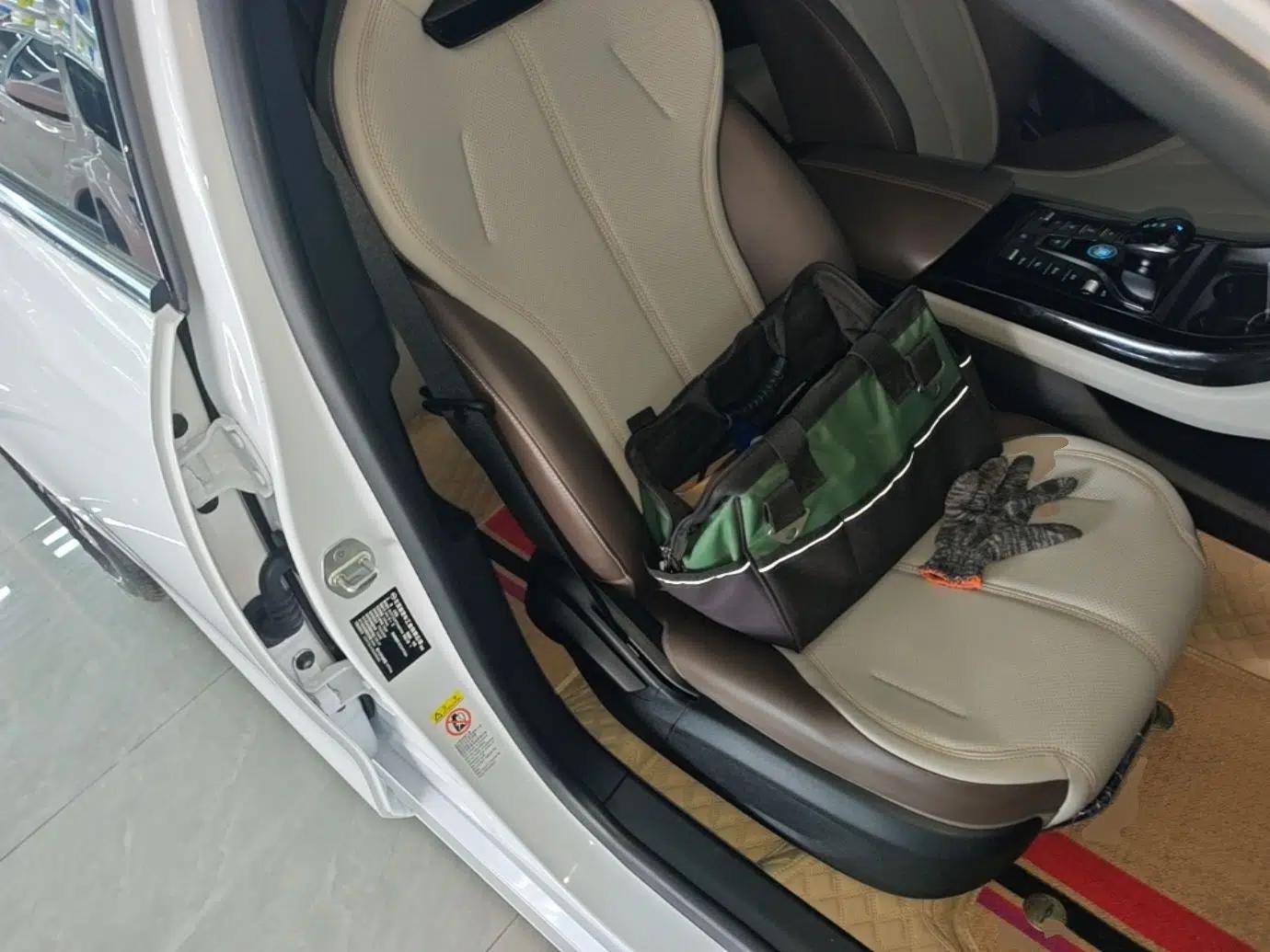 BYD Qin PLUS 2024 HONOR Edition DM-i 55KM Leading Model — миниатюра 23