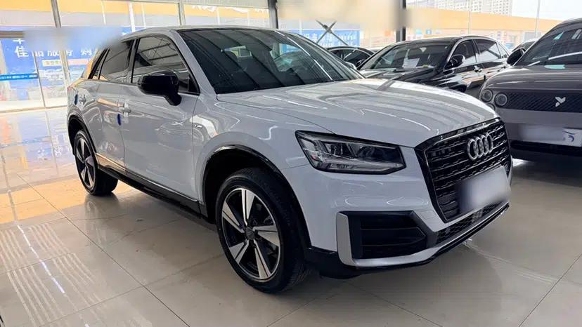 Audi Q2L 2021 35 TFSI Fashion Dynamic Model — миниатюра 3