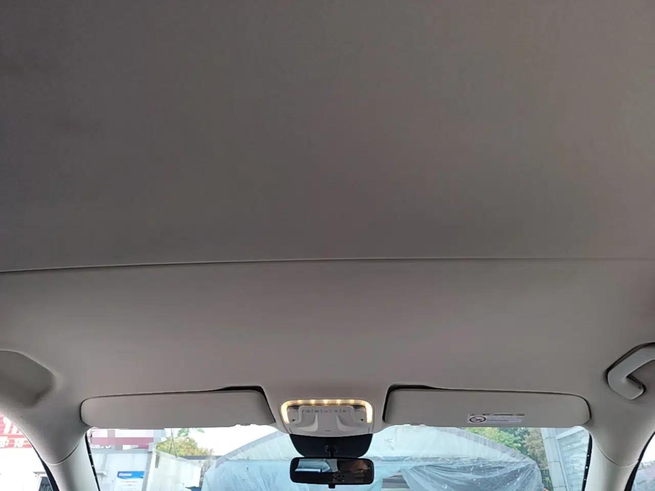 Mercedes-Benz Vito 2021 2.0T Elite Version 7 Seats — миниатюра 21