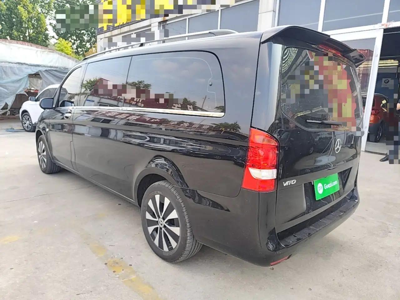 Mercedes-Benz Vito 2021 2.0T Elite Version 7 Seats — миниатюра 4