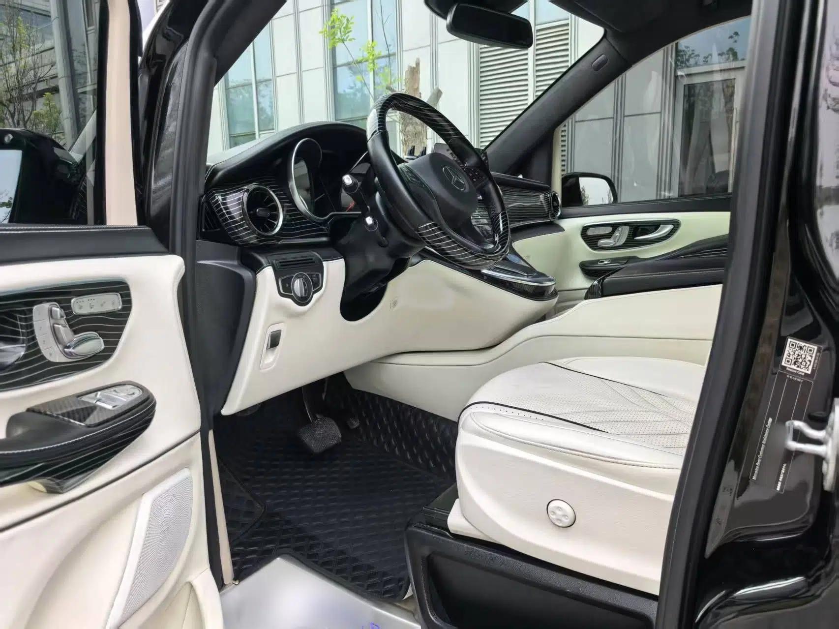 Mercedes-Benz V-Class 2021 V 260 Avantgarde Edition — миниатюра 14
