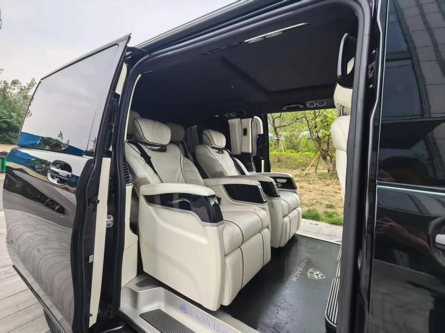 Mercedes-Benz V-Class 2021 V 260 Avantgarde Edition — миниатюра 19