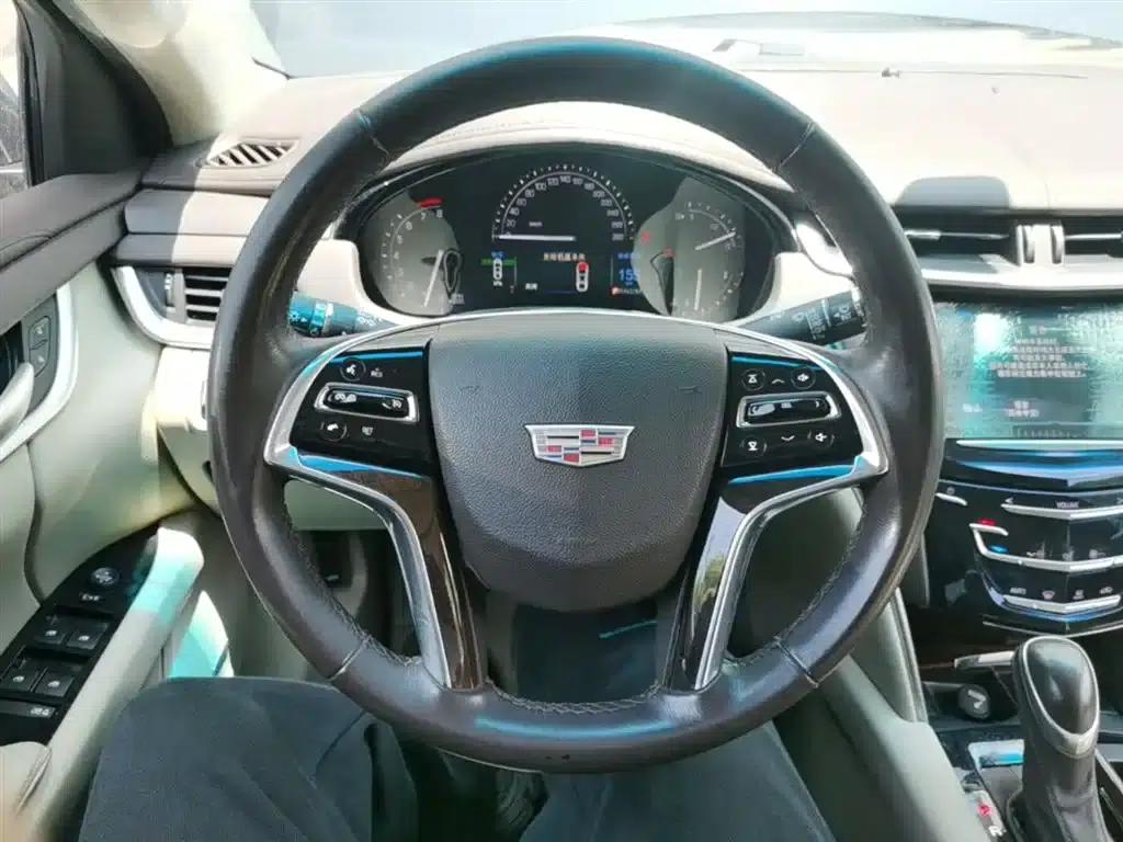 2017 Cadillac XTS 28T Technology Edition — миниатюра 11