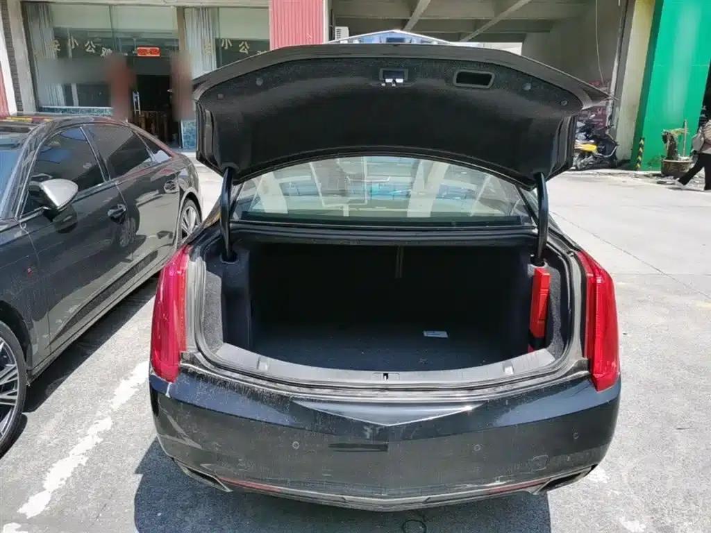 2017 Cadillac XTS 28T Technology Edition — миниатюра 19
