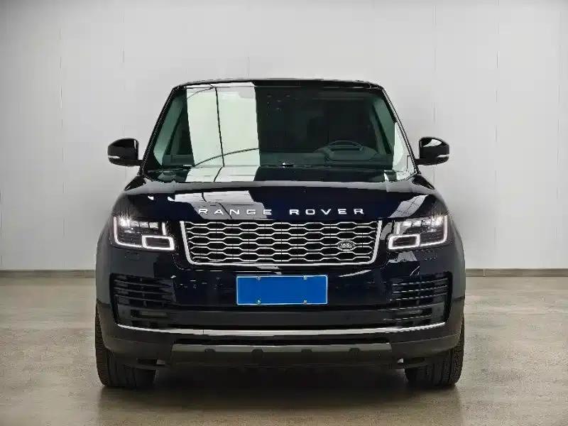 Range Rover 2022 3.0 L6 400PS Legendary Extended Classic Edition — миниатюра 2