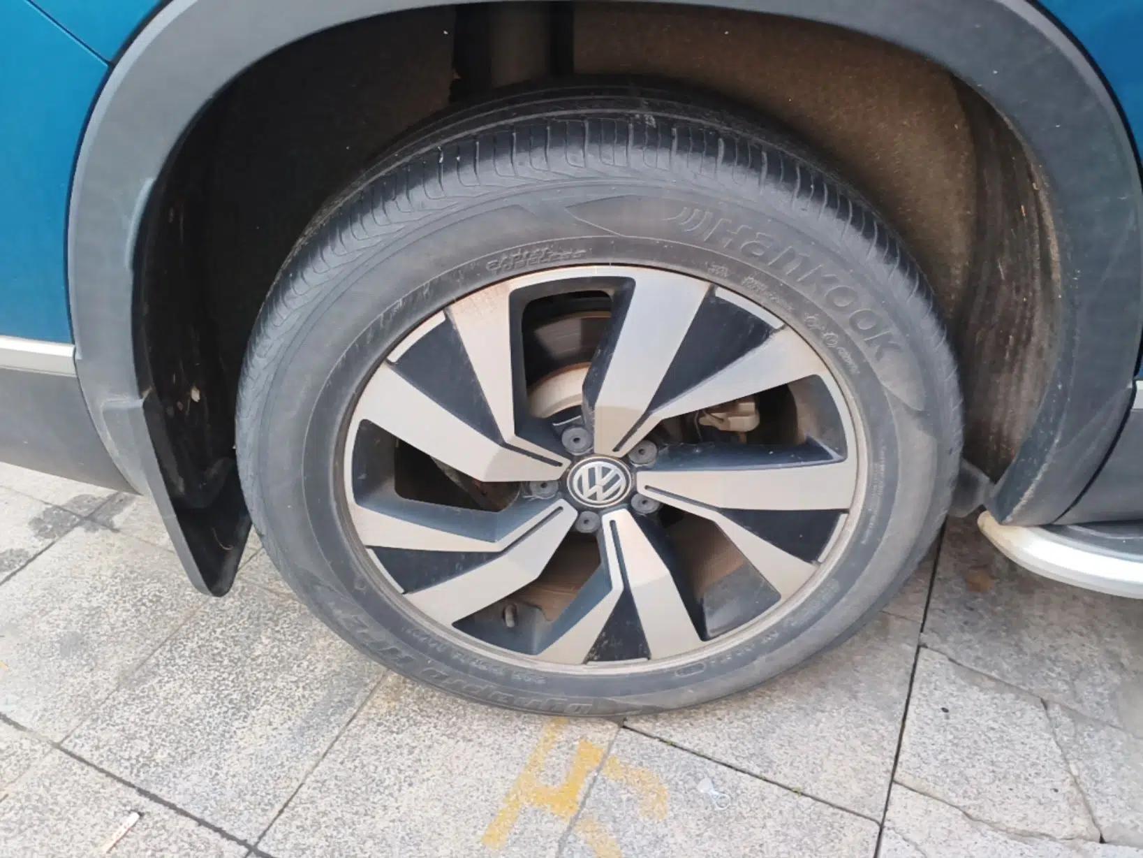 Volkswagen Tayron 2019 330TSI Two-Wheel-Drive Luxury Plus China VI Standard — миниатюра 10