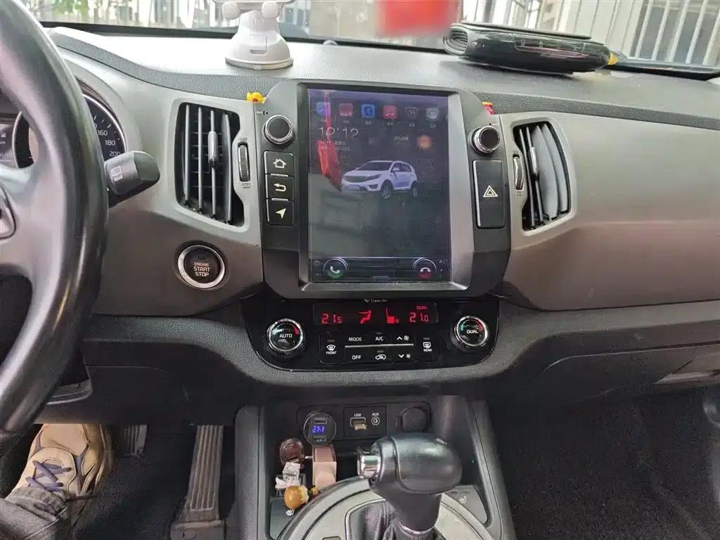 2015 Kia Sportage 2.0L Automatic 2WD DLX — миниатюра 6