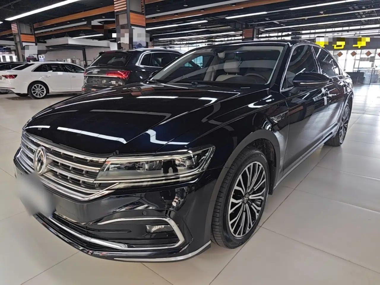 Volkswagen Phideon 2021 380TSI Luxury Edition — миниатюра 1