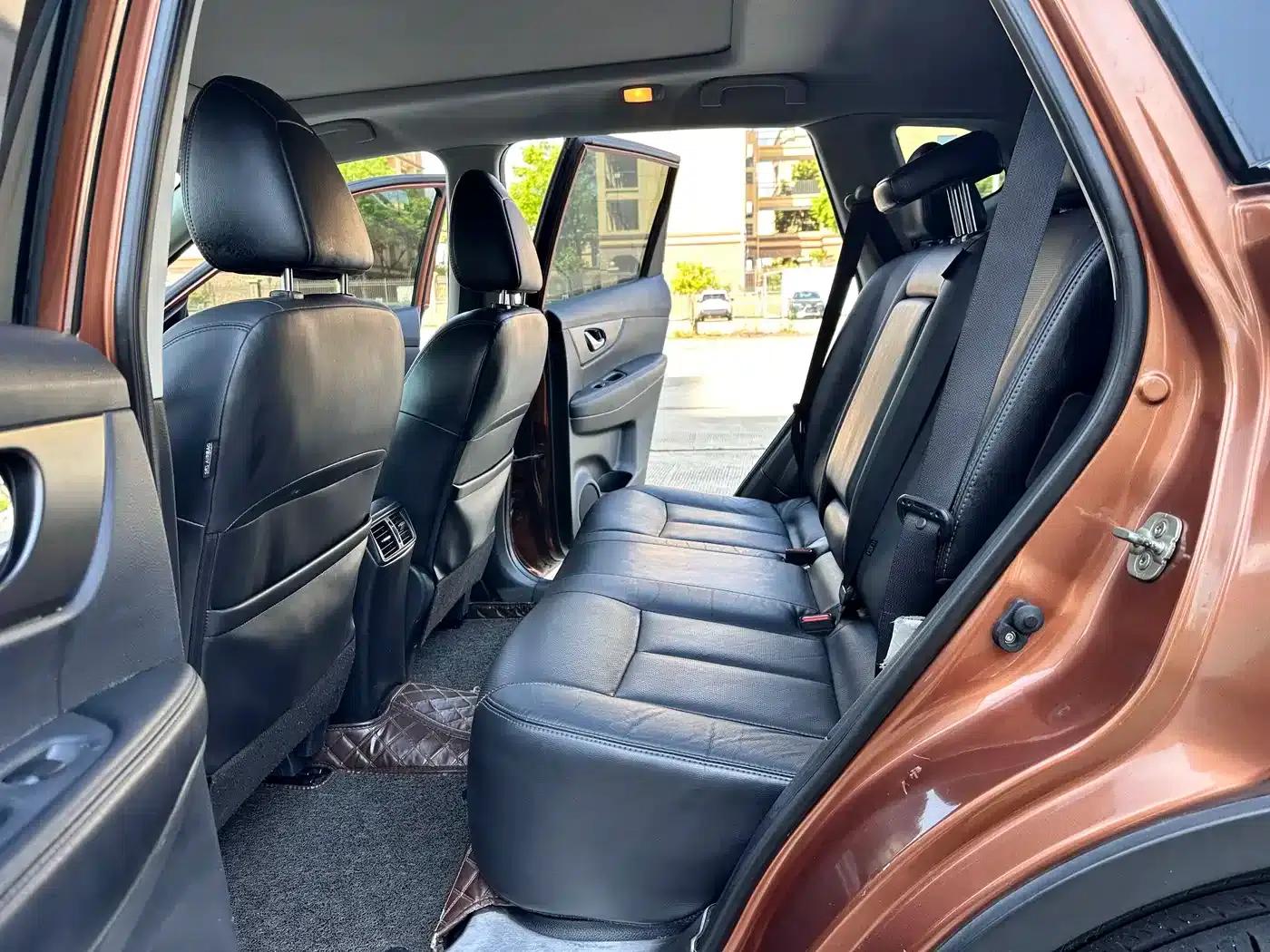 Nissan X-Trail 2014 2.0L CVT Comfort Edition 2WD — миниатюра 5