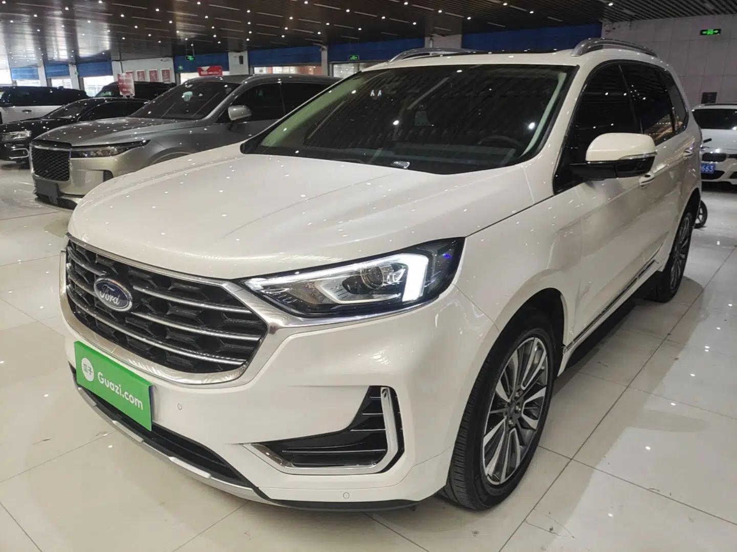 Ford Edge 2021 Facelifted PLUS EcoBoost 245 Two-Wheel Drive XLT 7-Seater — миниатюра 1
