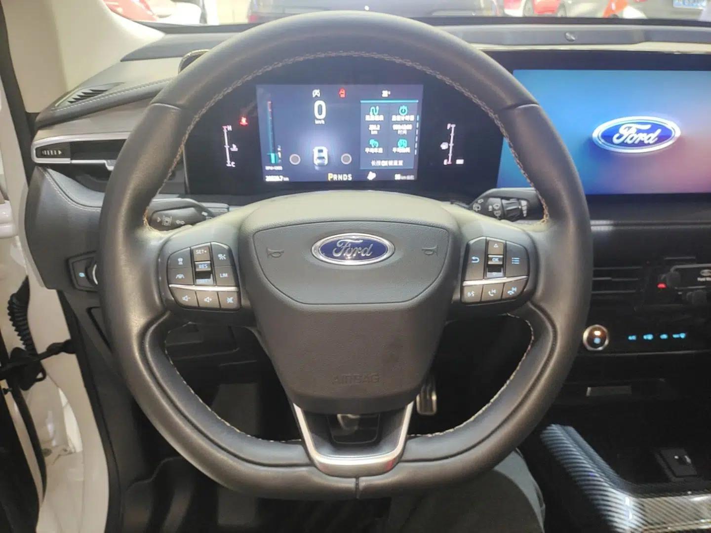 Ford Edge 2021 Facelifted PLUS EcoBoost 245 Two-Wheel Drive XLT 7-Seater — миниатюра 14
