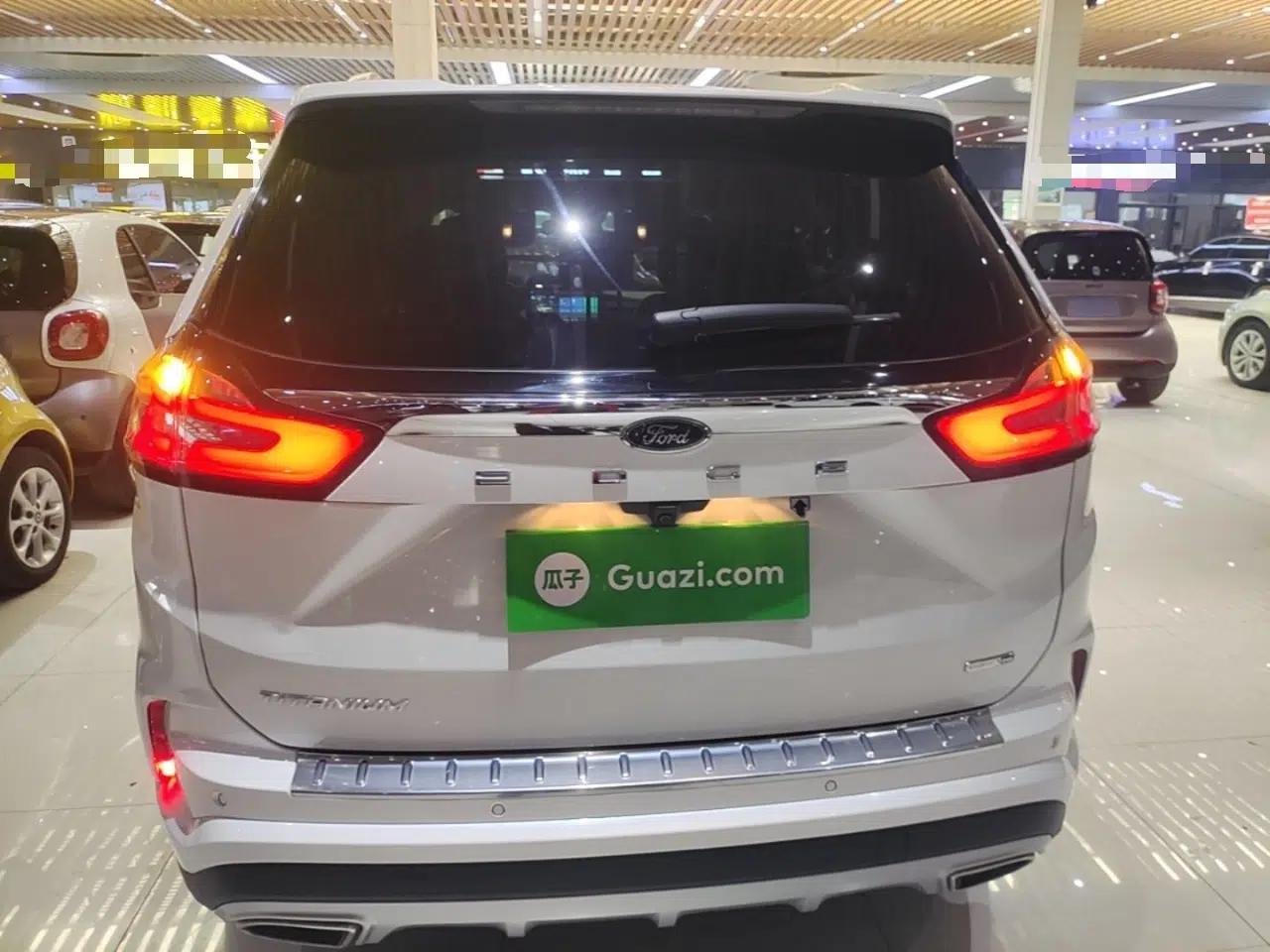 Ford Edge 2021 Facelifted PLUS EcoBoost 245 Two-Wheel Drive XLT 7-Seater — миниатюра 5