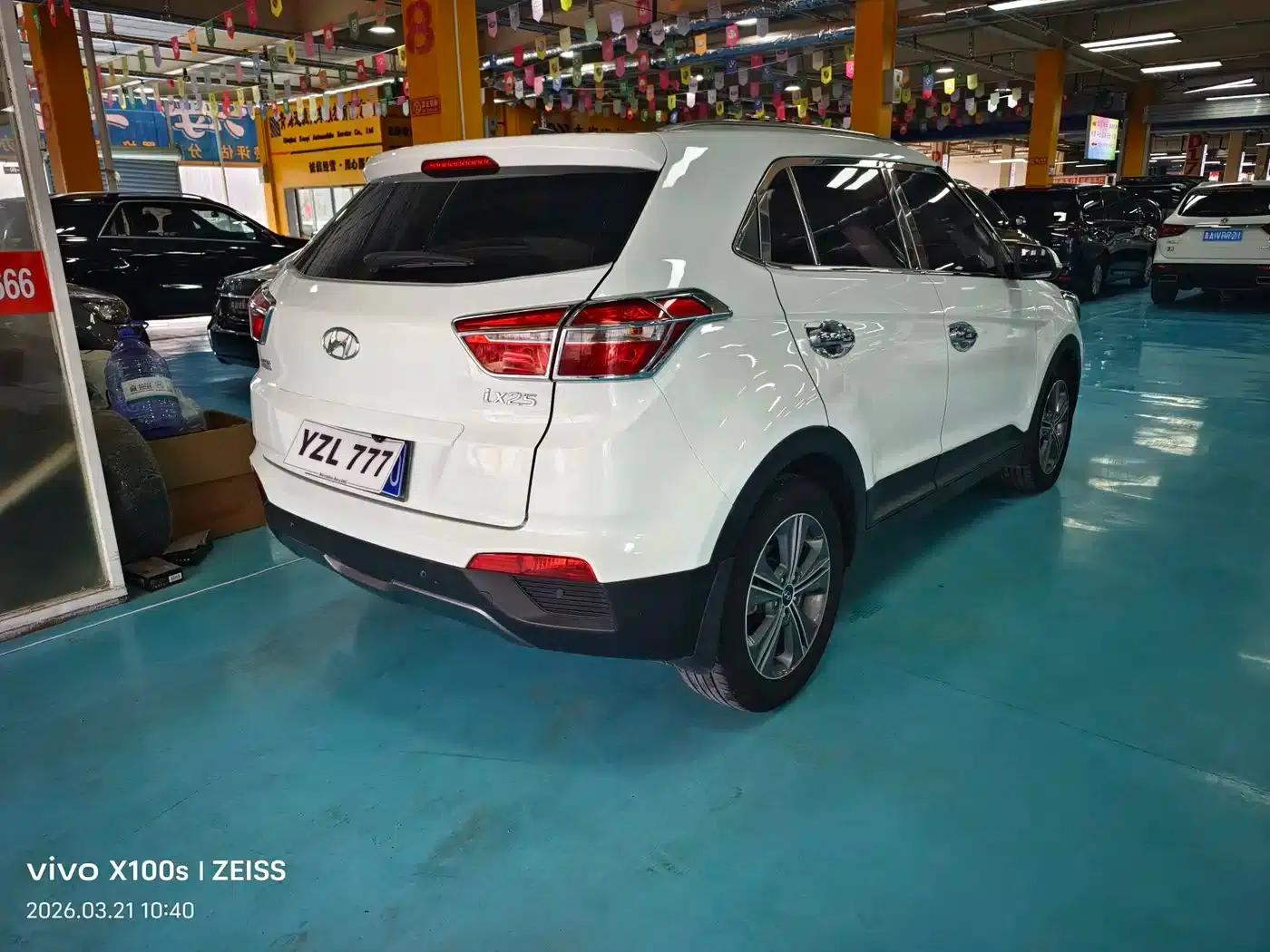 Beijing Hyundai ix25 2015 1.6L Automatic 2WD Smart GLS — миниатюра 4