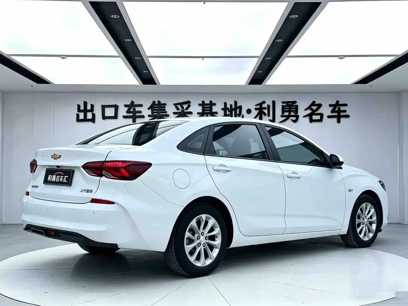 Chevrolet Cruze 2023 1.5L Dual-Clutch Enjoy Edition — миниатюра 4