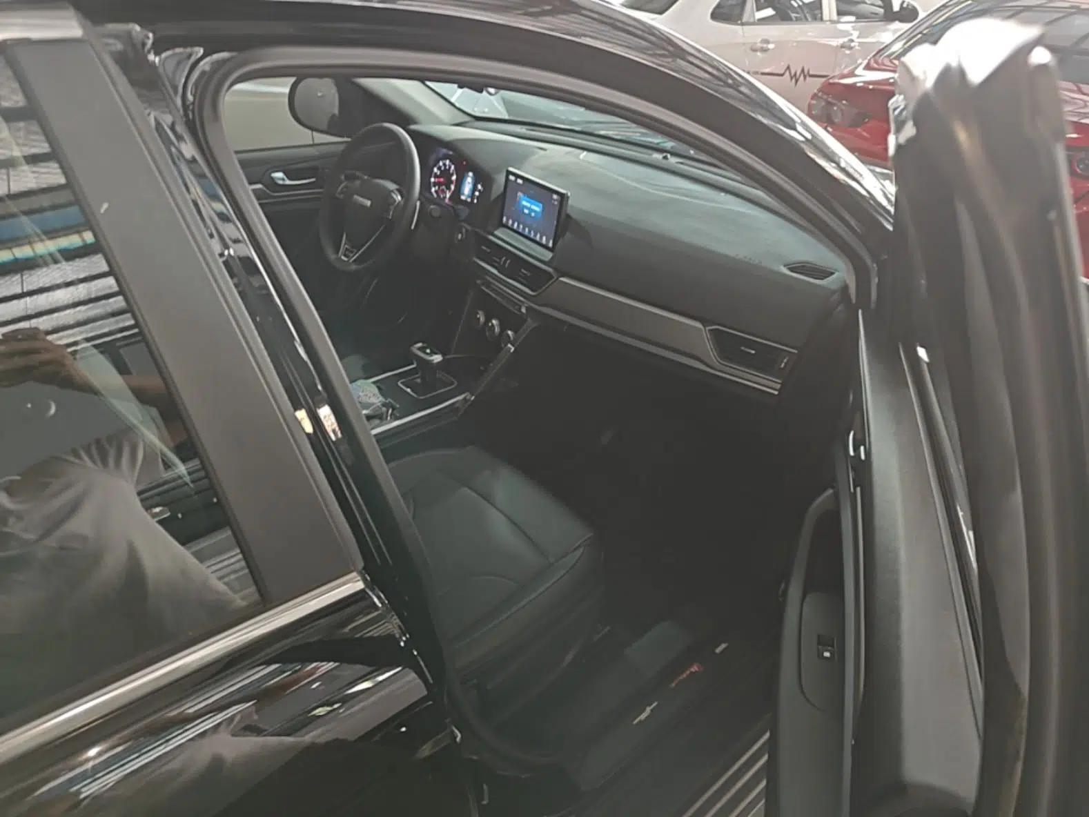 Haval H6 2021 Sport Edition 1.5T Automatic Elite Smart Connectivity Model U-Shape Grille — миниатюра 23