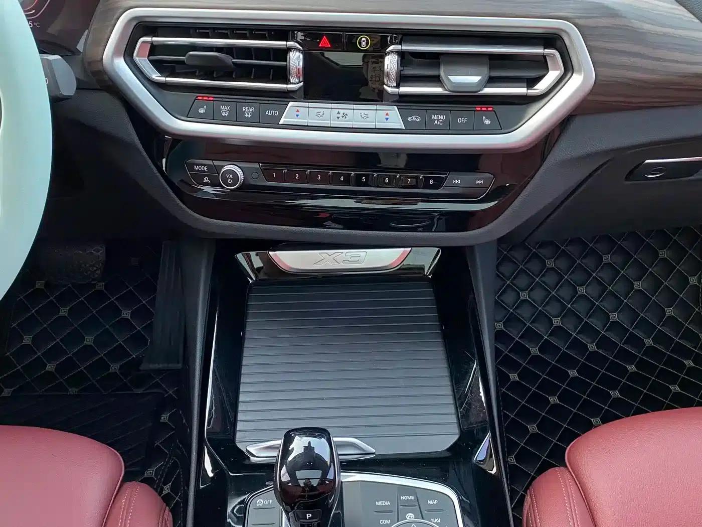 BMW X3 2022 xDrive30i Leading Edition M Sport Package — миниатюра 14