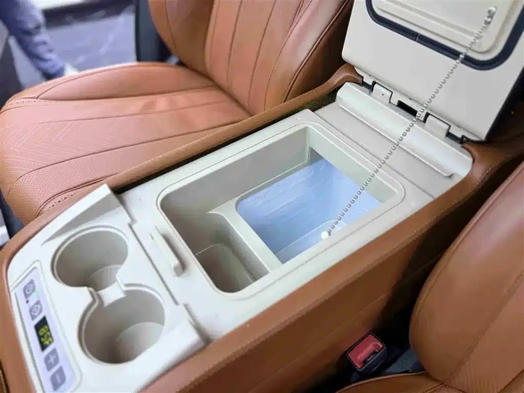 Vito 2018 2.0T Business Edition (China VI Emission Standard) — миниатюра 9