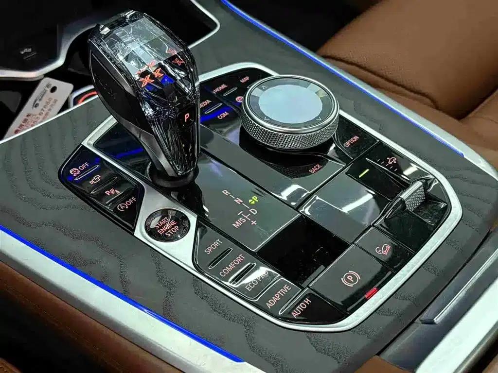 BMW X7 2021 xDrive40i M Sport Package — миниатюра 13