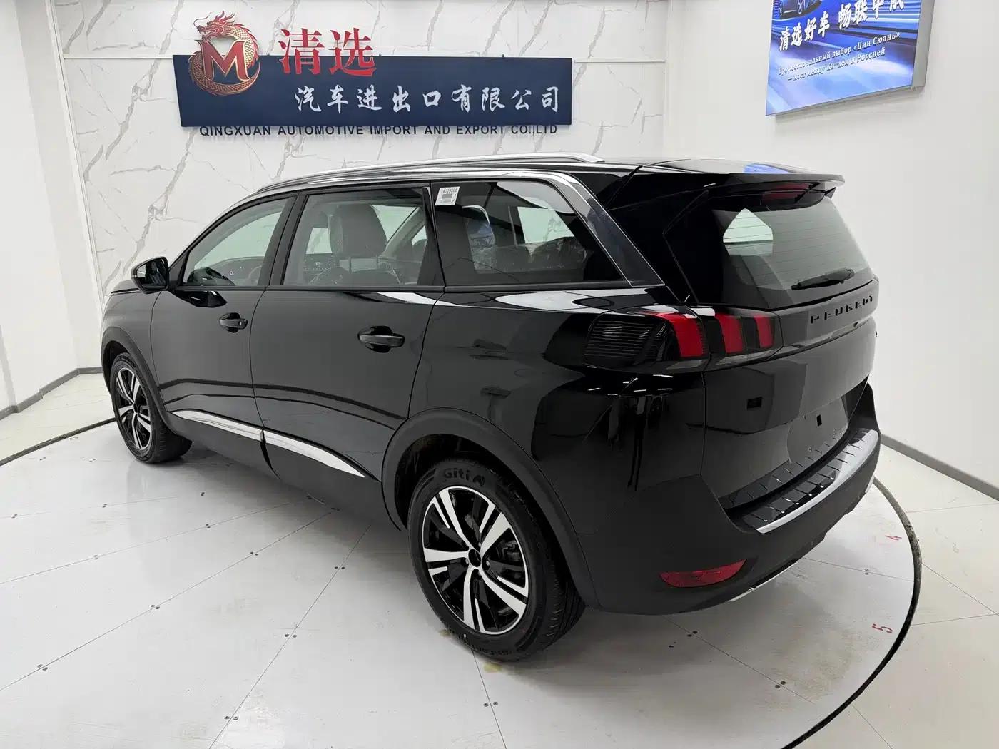 Peugeot 5008 2025 Luxury Edition — миниатюра 4