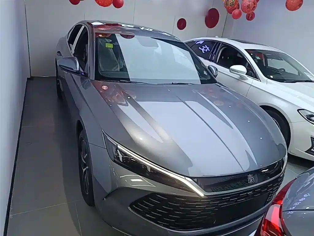 Qin L 2024 DM-i 120KM Leading Edition — миниатюра 3