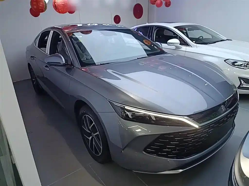 Qin L 2024 DM-i 120KM Leading Edition — миниатюра 4
