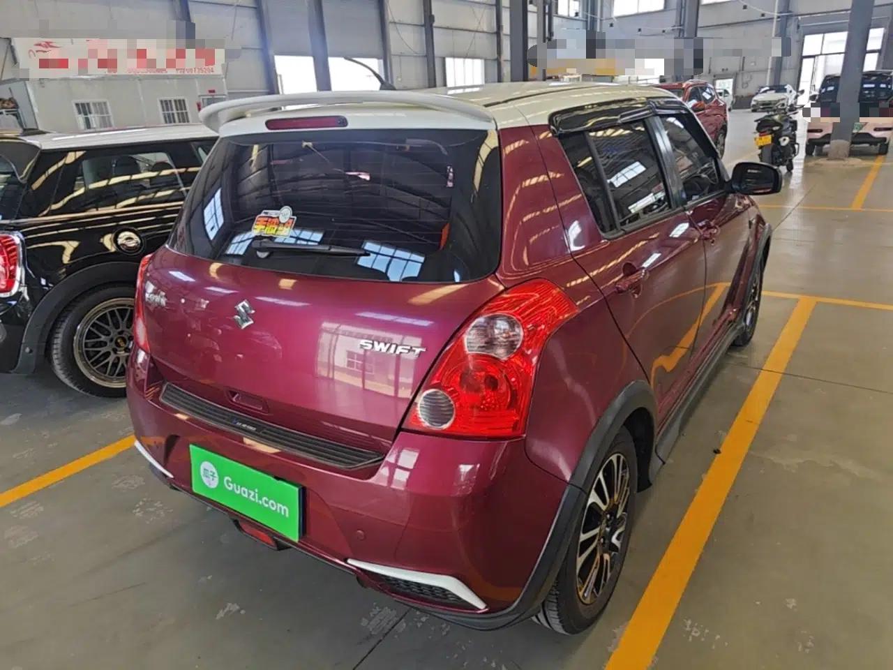 Suzuki Swift 2013 1.5L Manual 20th Anniversary Limited Edition — миниатюра 6