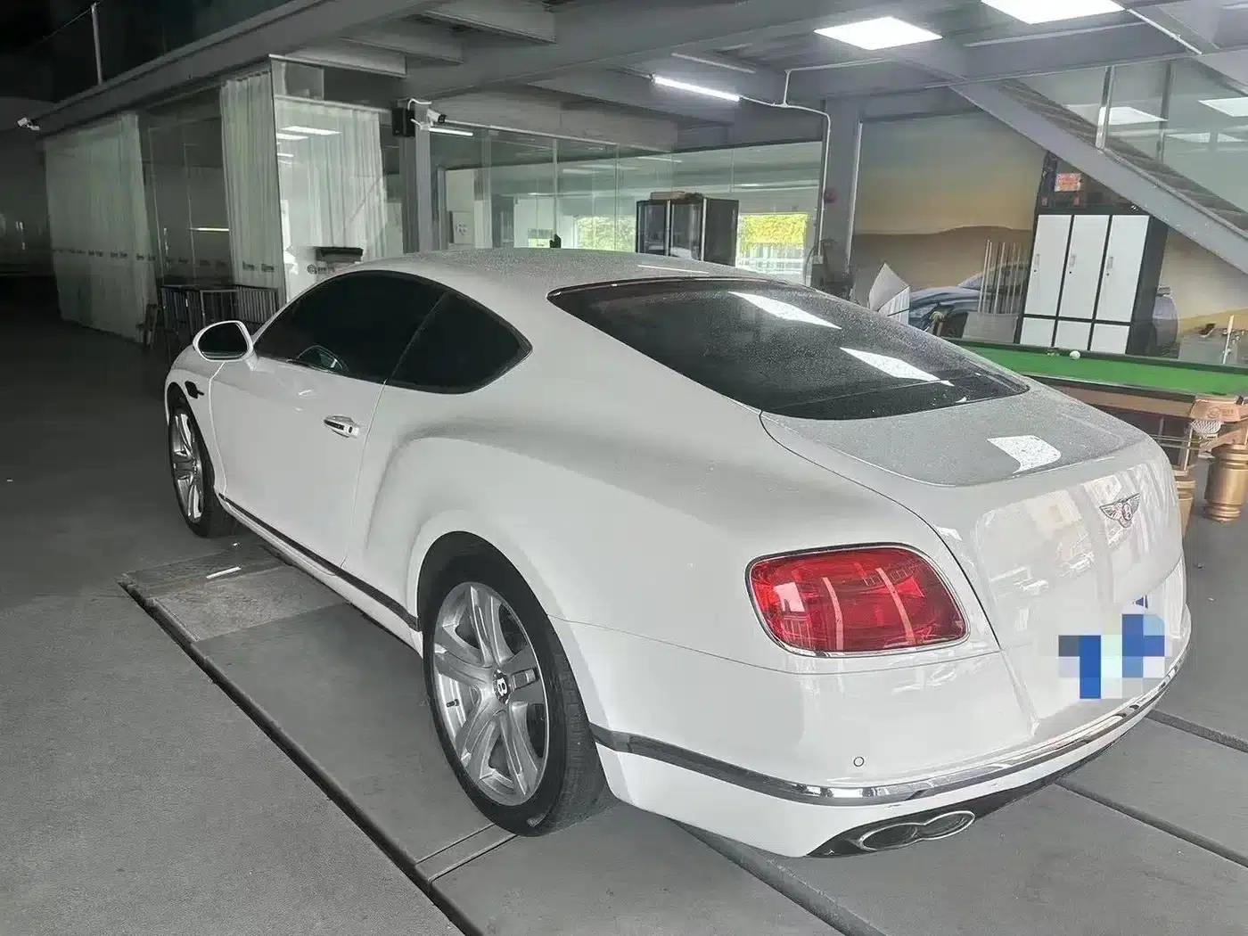 2015 Continental 4.0T GT V8 S Standard Edition — миниатюра 4