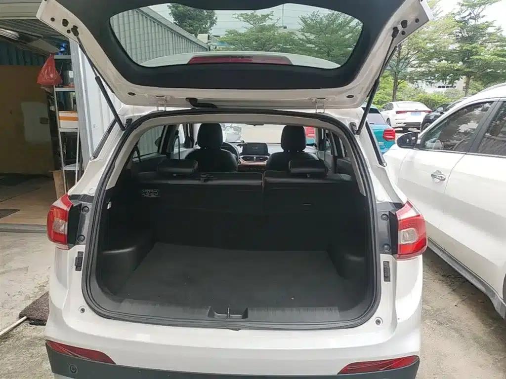 Baojun 510 2017 1.5L Automatic Deluxe Edition — миниатюра 19