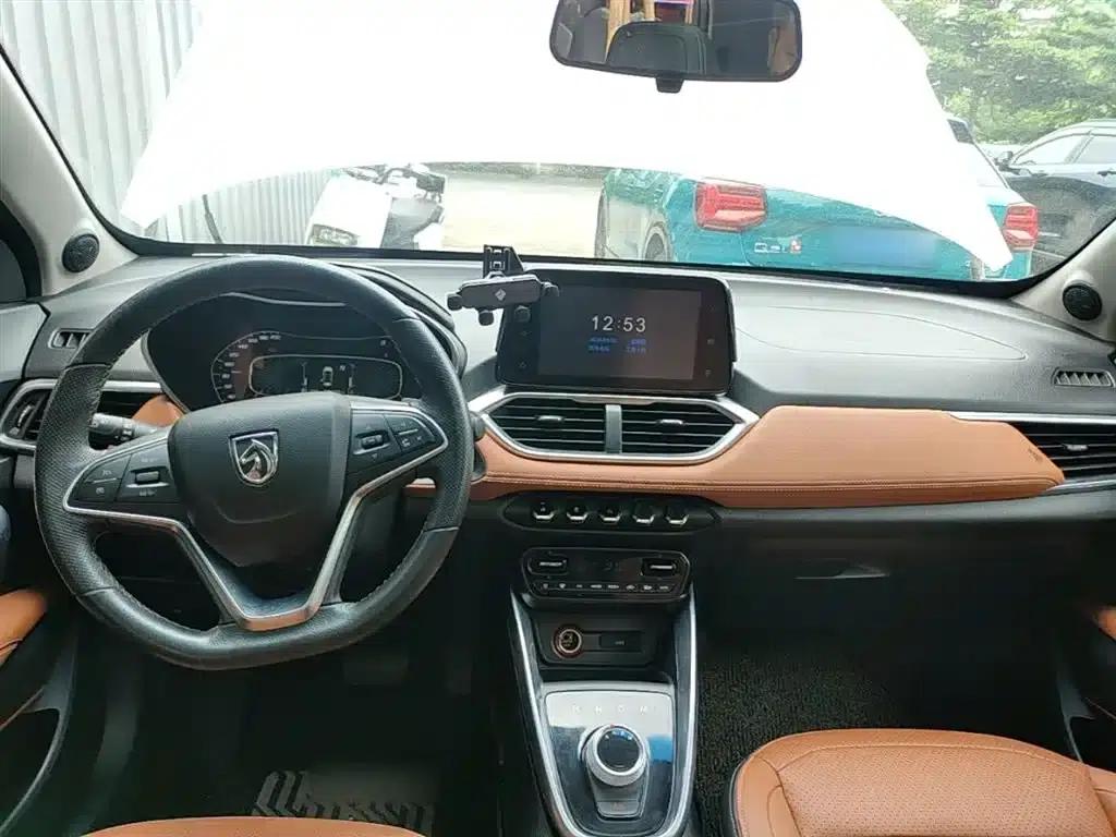 Baojun 510 2017 1.5L Automatic Deluxe Edition — миниатюра 10