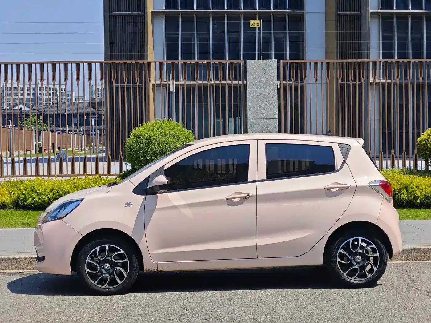 Changan Benben E-Star 2021 National Edition Heartfelt Edition Lithium Iron Phosphate (31.18kWh) — миниатюра 3
