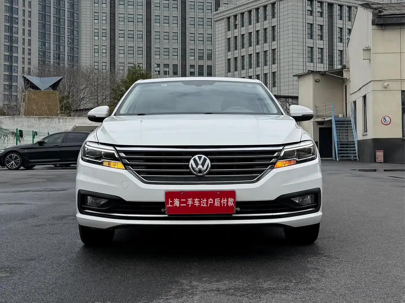 2021 Volkswagen Lavida 280TSI DSG Comfort Edition — миниатюра 1