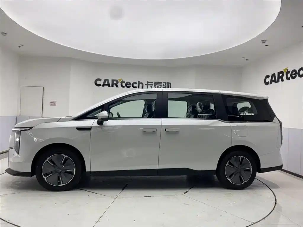 Everyone 7 2024 Facelift Super Hybrid Long Range Enjoy Edition — миниатюра 3