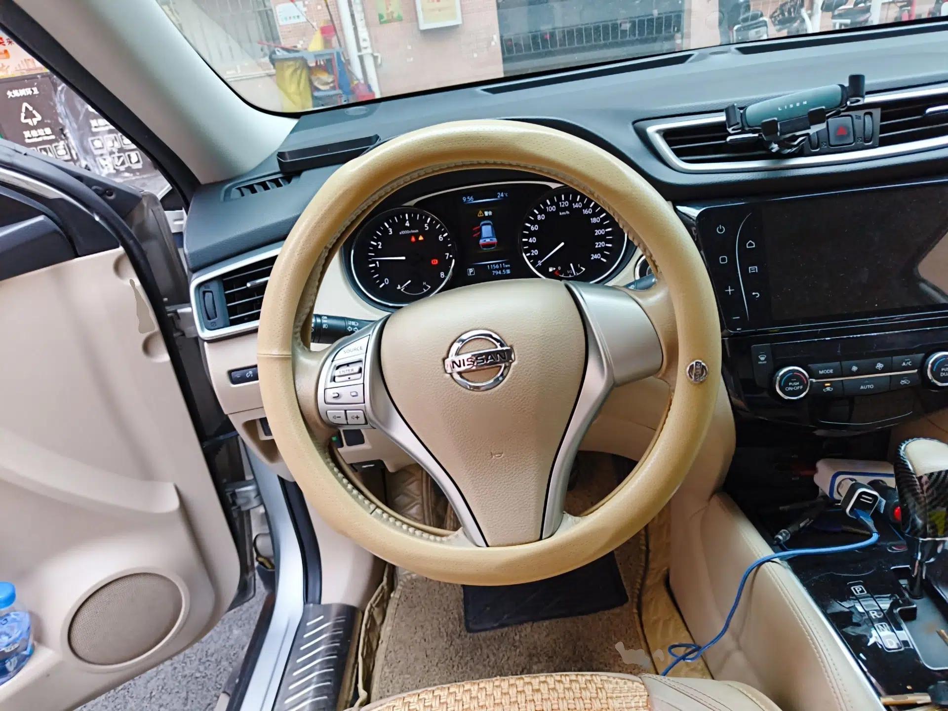Nissan X-Trail 2014 2.0L CVT Comfort Edition 2WD — миниатюра 9