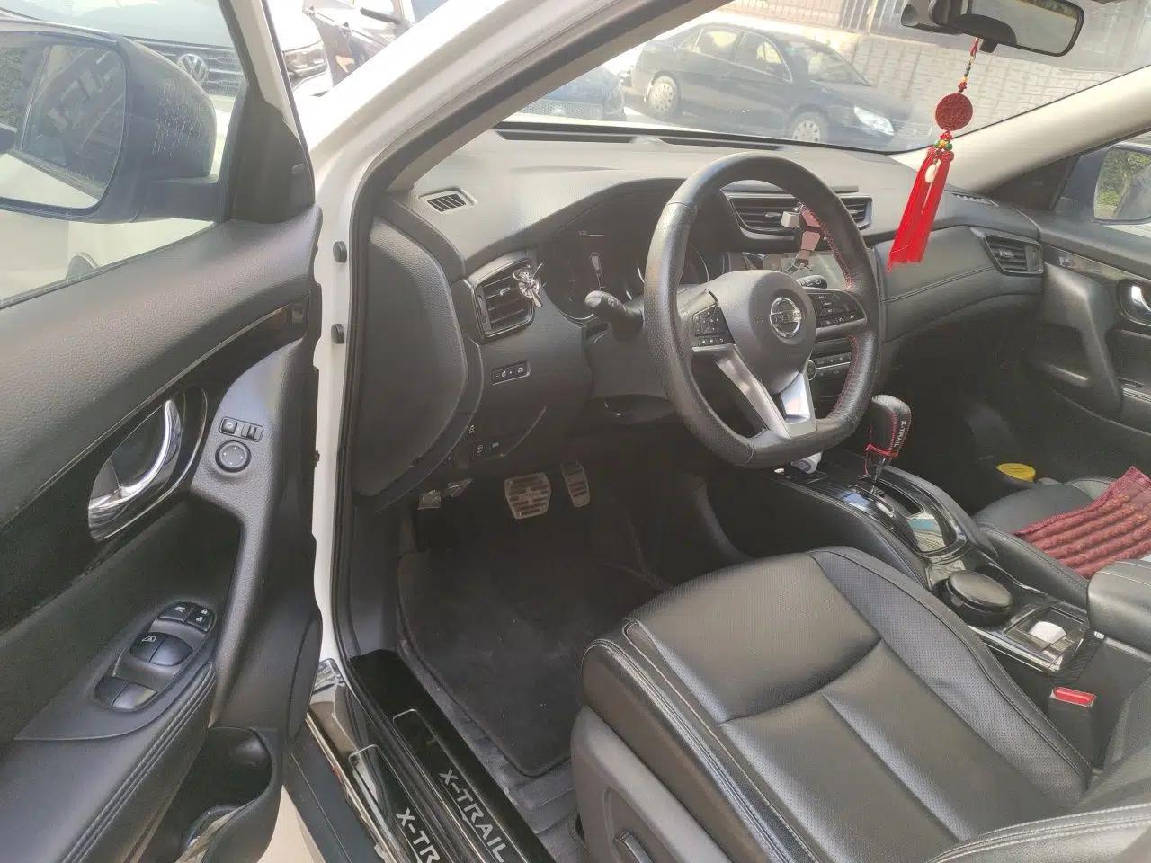 Nissan X-Trail 2019 2.0L CVT Smart Connect Comfort Edition 2WD — миниатюра 17