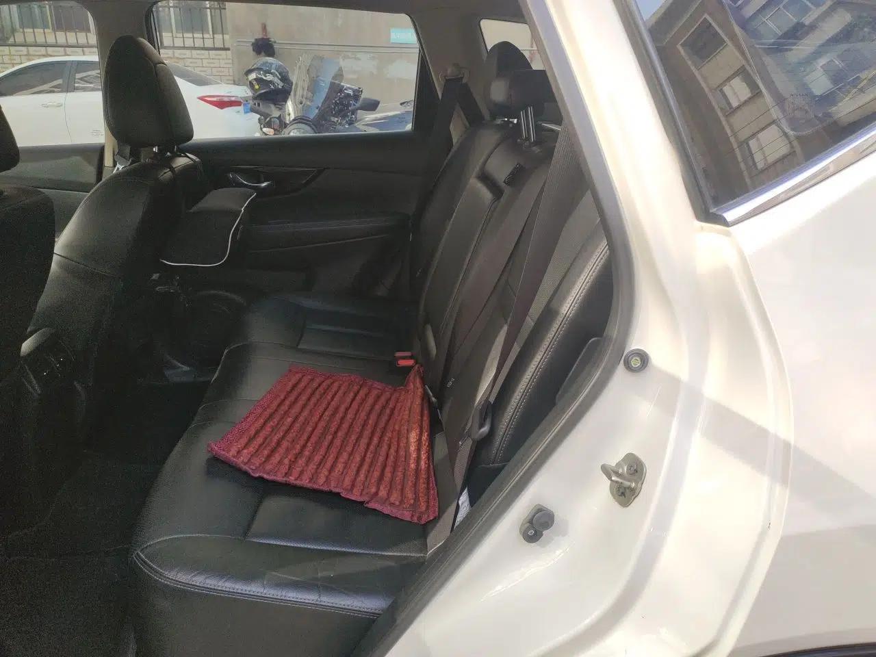 Nissan X-Trail 2019 2.0L CVT Smart Connect Comfort Edition 2WD — миниатюра 18