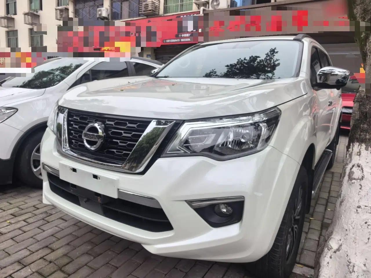 Nissan Terra 2020 2.5L XL Upper Automatic Two-Wheel Drive Luxury Edition — миниатюра 1