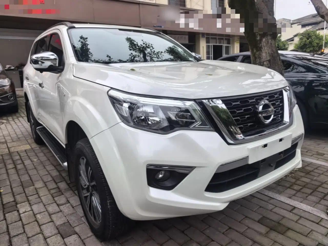 Nissan Terra 2020 2.5L XL Upper Automatic Two-Wheel Drive Luxury Edition — миниатюра 3