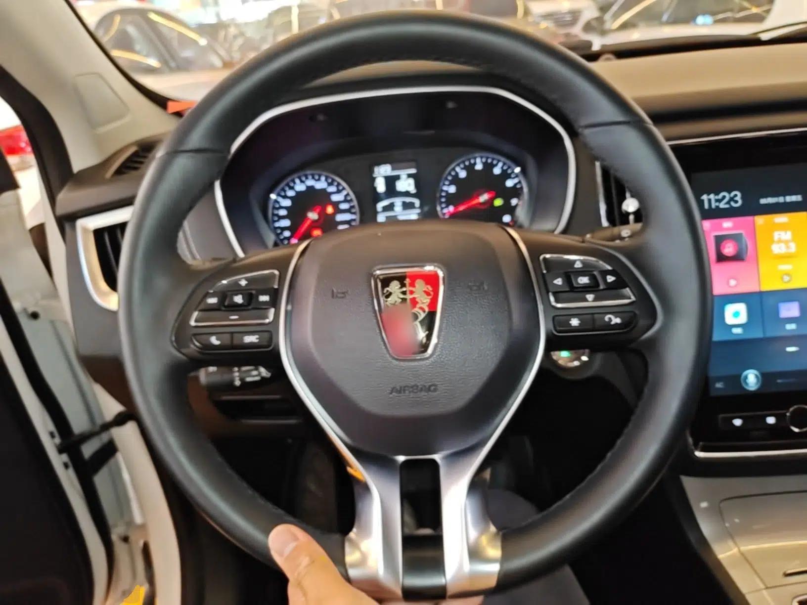 Roewe RX5 2020 20T Automatic 4G Connected Million Edition — миниатюра 11