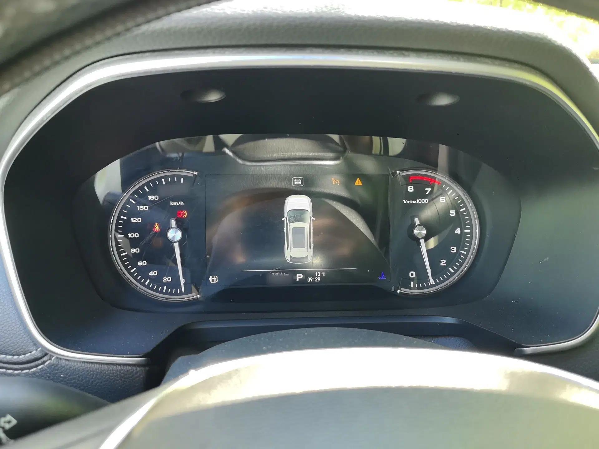 Roewe RX5 2018 20T Two-Wheel Drive Automatic Internet Smart Luxury Edition — миниатюра 10