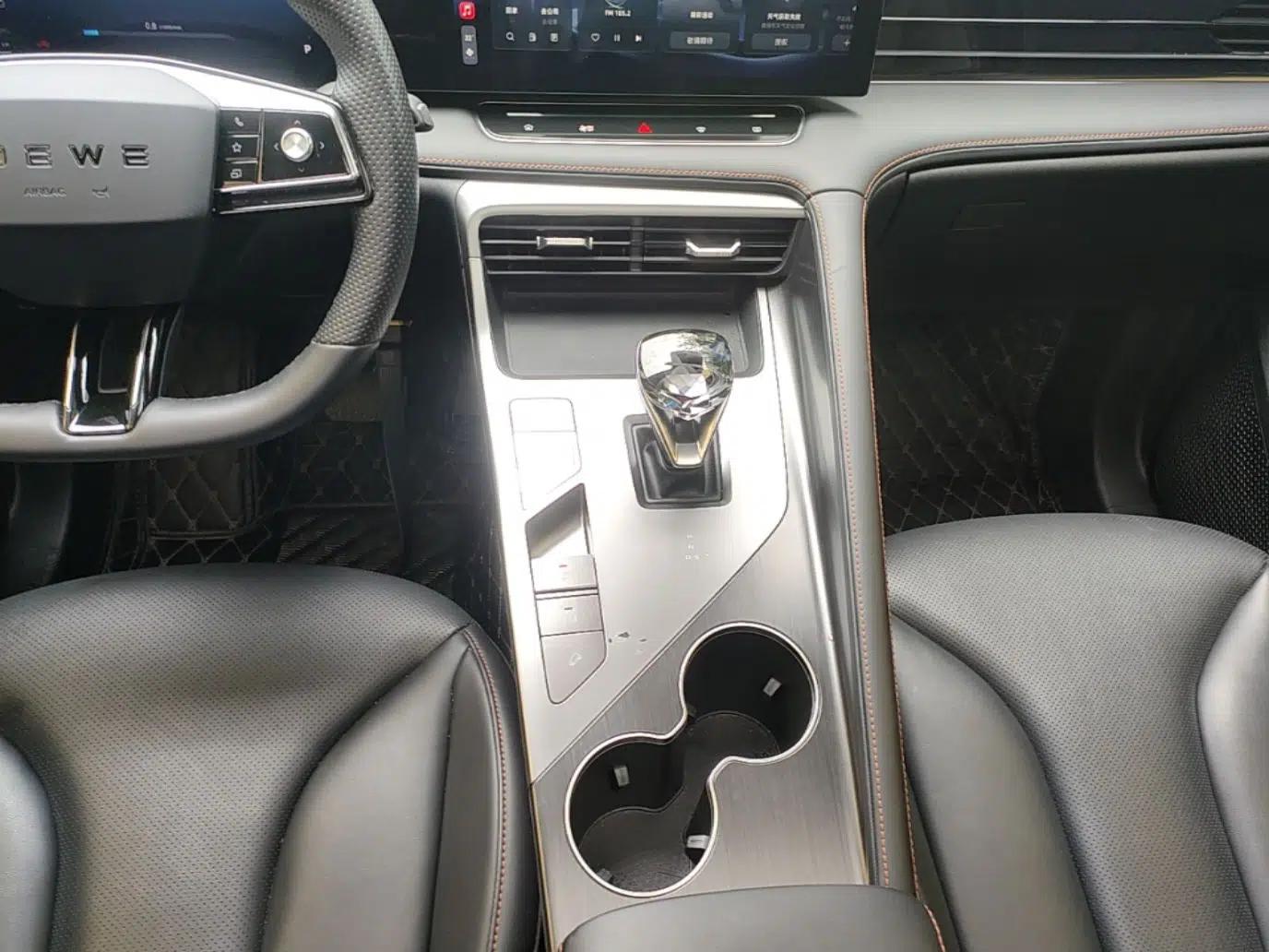 Roewe RX5 2023 1.5T Elite Edition — миниатюра 17