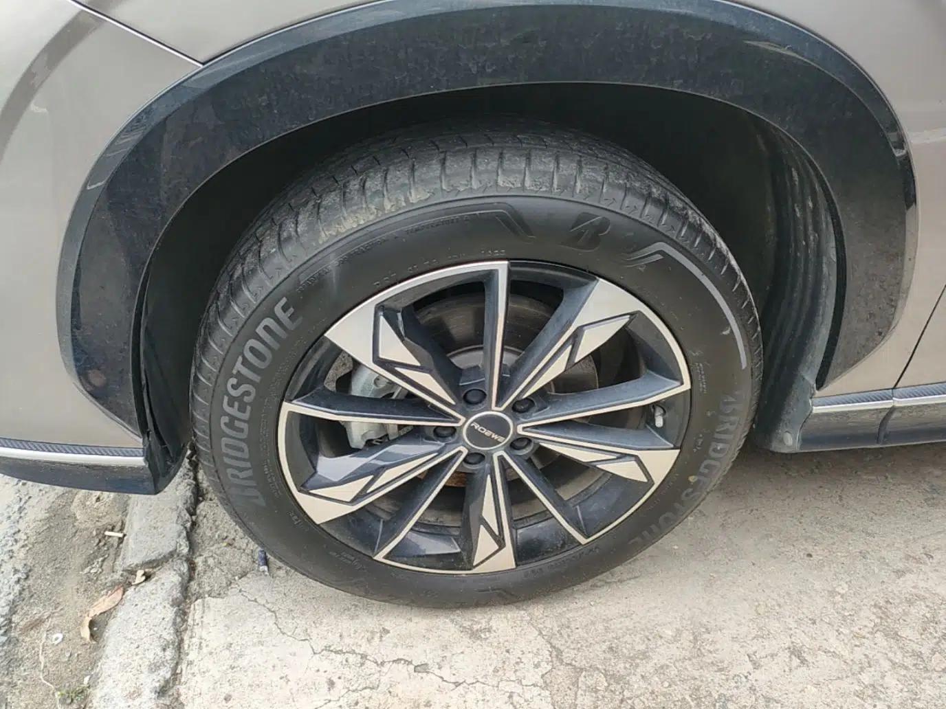 Roewe RX5 2023 1.5T Elite Edition — миниатюра 8