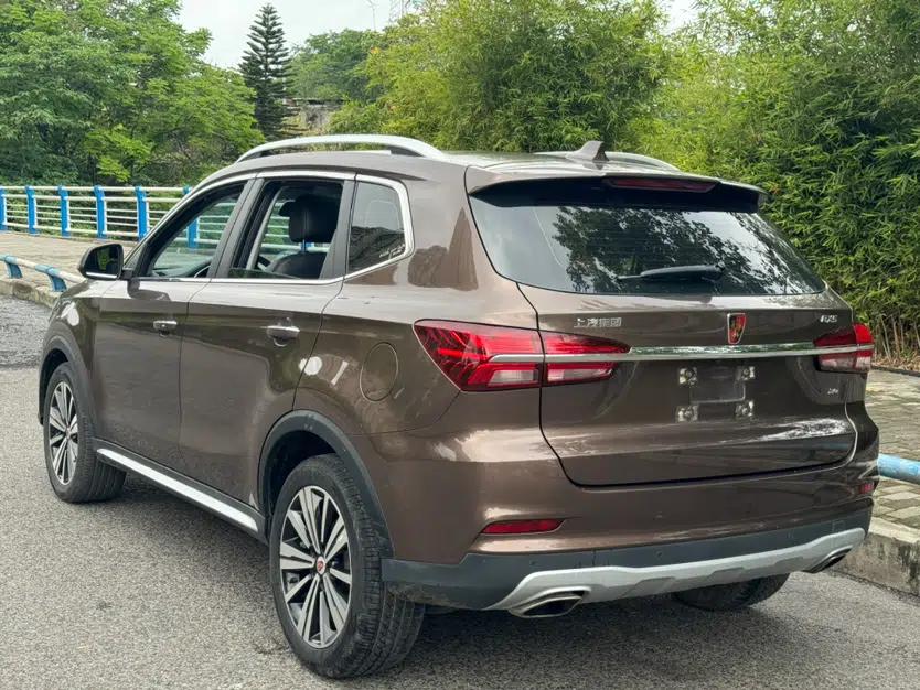 Roewe RX5 2019 20T Two-Wheel Drive Automatic Ali Smart Connectivity Platinum Edition — миниатюра 6