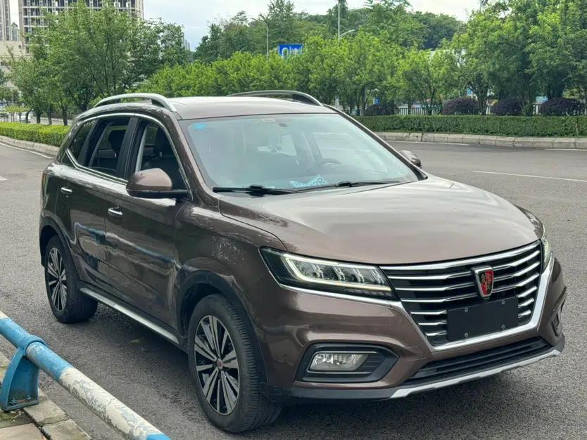Roewe RX5 2019 20T Two-Wheel Drive Automatic Ali Smart Connectivity Platinum Edition — миниатюра 8