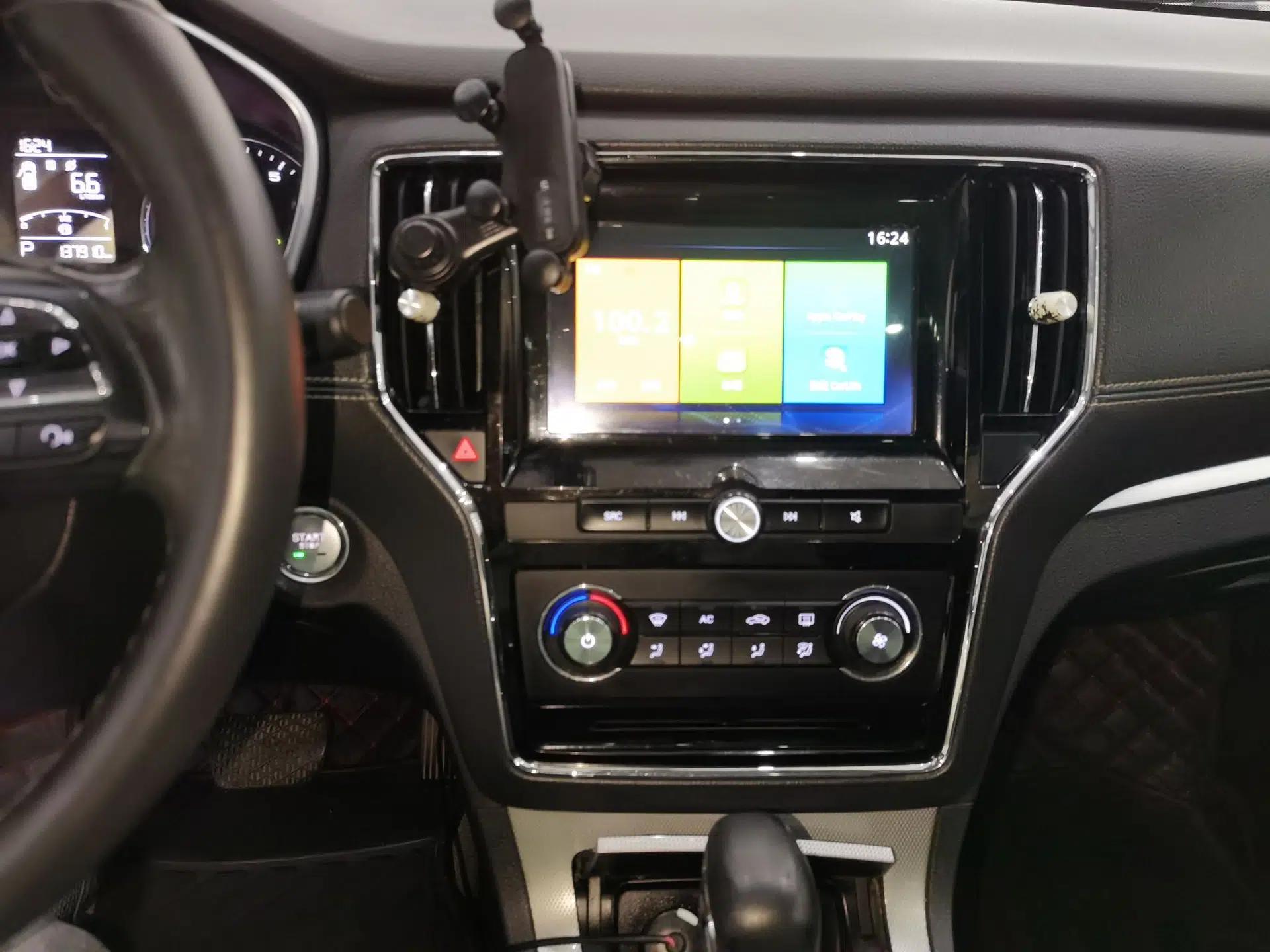 Roewe RX5 2018 20T Two-Wheel Drive Automatic Flagship Edition — миниатюра 15