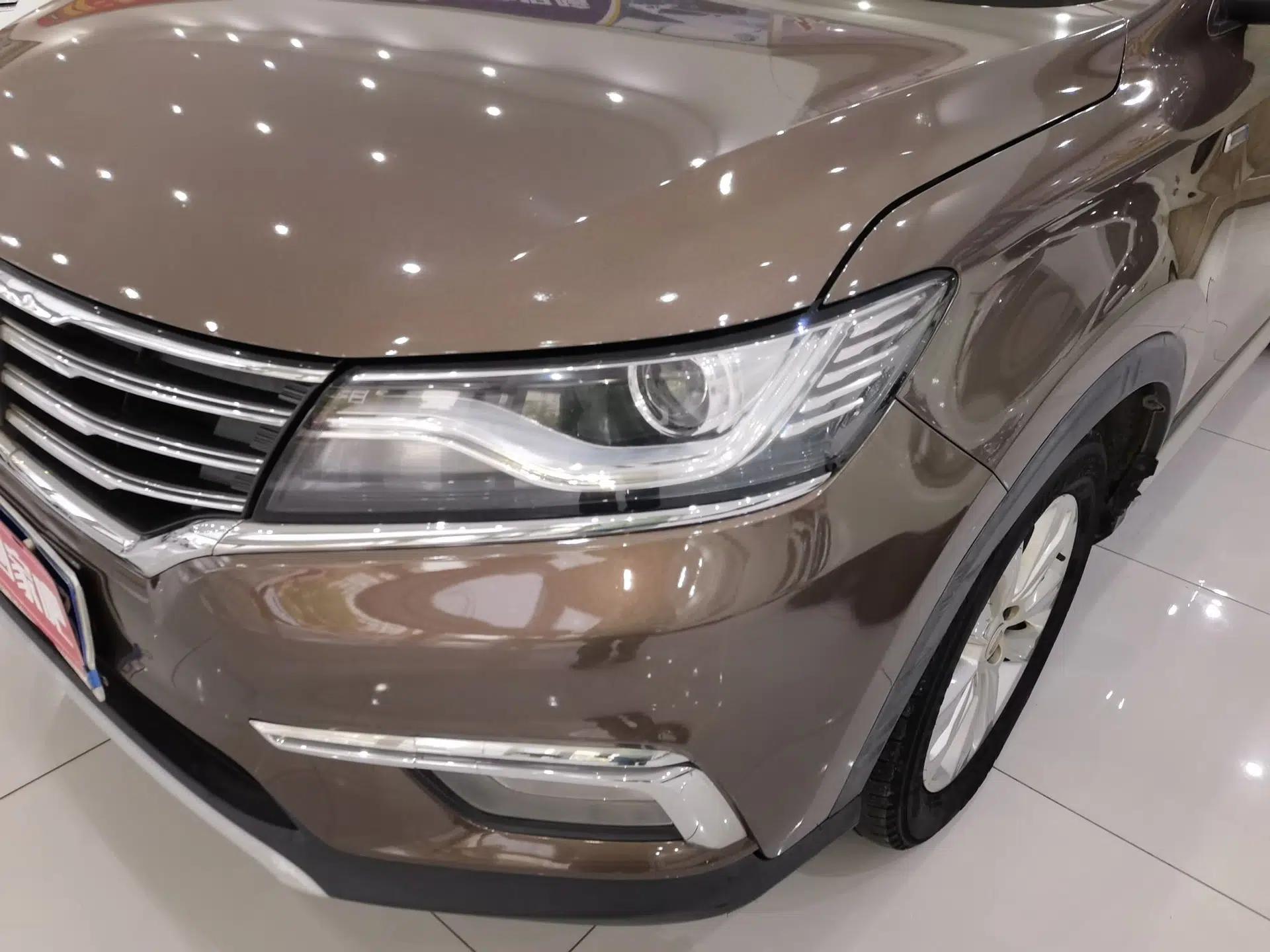 Roewe RX5 2018 20T Two-Wheel Drive Automatic Flagship Edition — миниатюра 5
