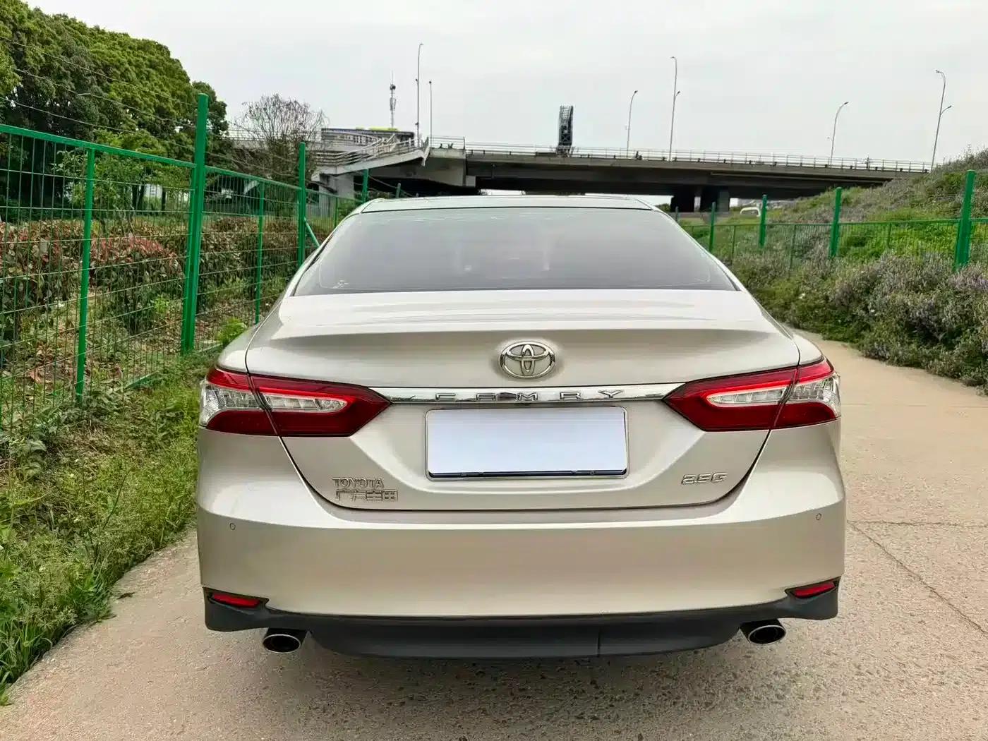 2018 Camry 2.5G Luxury Edition — миниатюра 5