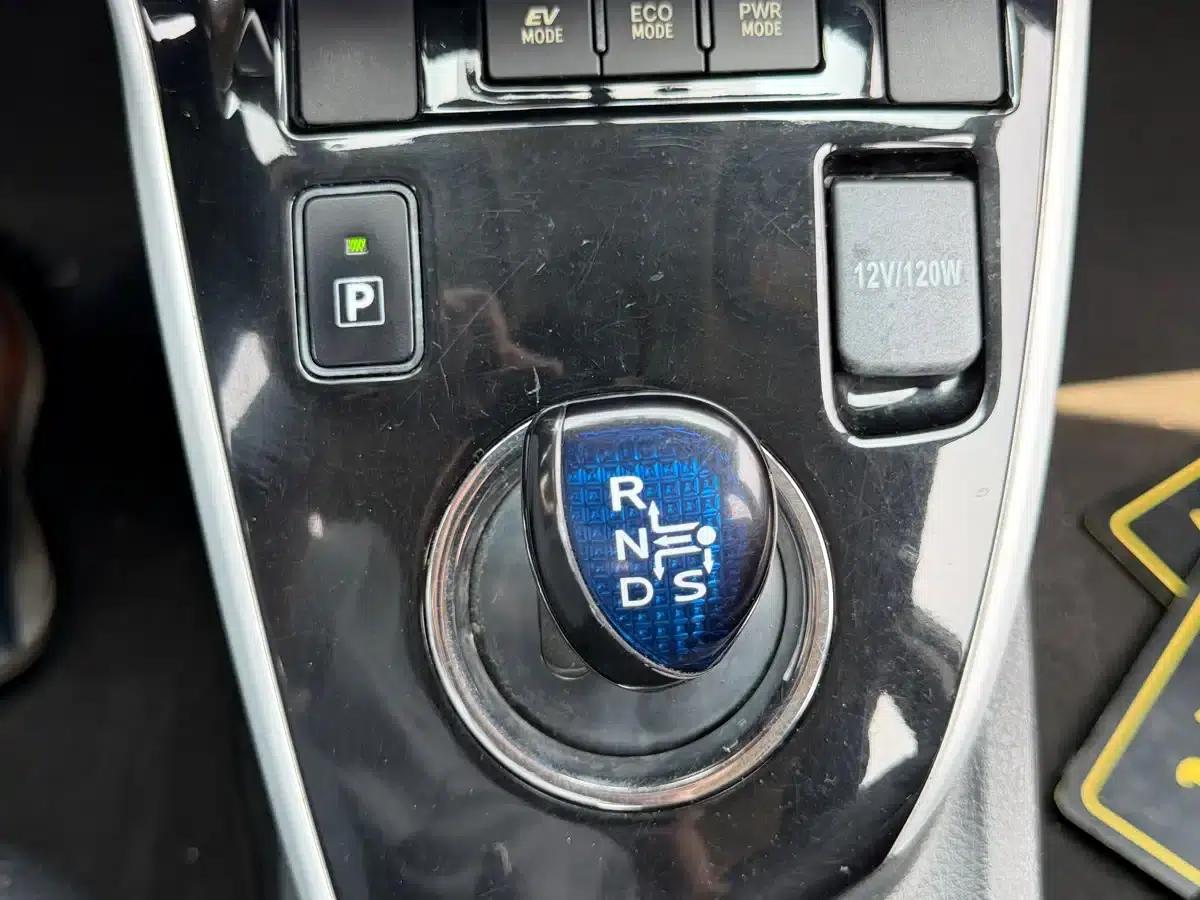 2017 Toyota Corolla Hybrid 1.8H GS E-CVT Elite Sunroof Edition (National V Emission Standard) — миниатюра 21