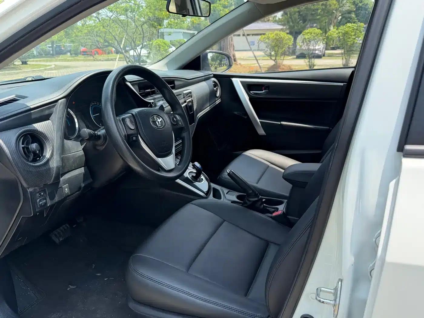 2017 Toyota Corolla Hybrid 1.8H GS E-CVT Elite Sunroof Edition (National V Emission Standard) — миниатюра 9