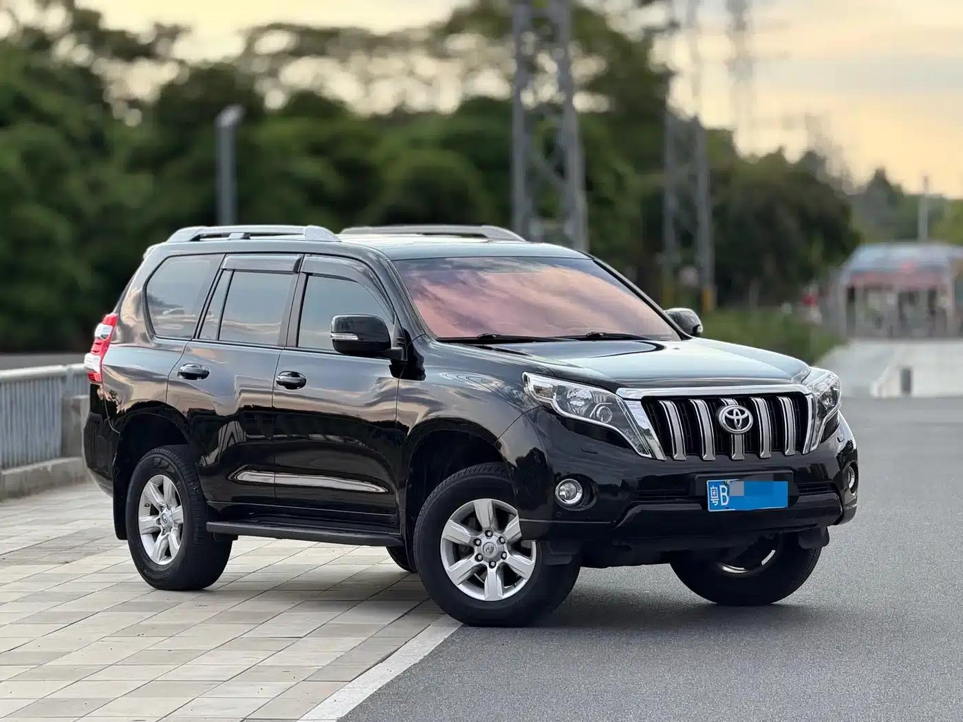 2015 Prado (Imported) 4.0L Middle East Version — миниатюра 3